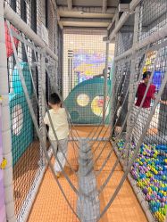 -meland club亲子乐园(重庆万象城店)