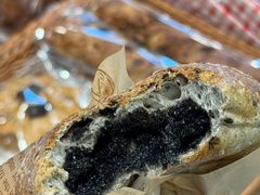 -玥儿弯弯手作烘焙(中海国际社区御城店)