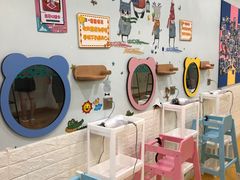 -龙格亲子游泳俱乐部(南宁中心店)