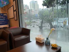 -瑞泰口腔(龙湖门诊)