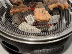 -啊美丽炭火烤肉(滑翔一店)