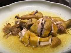 电饭煲焗人参鸡-尚一汤·粤菜海鲜(环球港店)