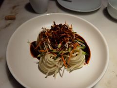 -初蓉丨遇见新川菜(亲贤街荣耀店)