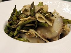 烧椒拌野菌-妈妈传炖品(双林店)