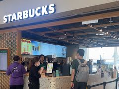 -星巴克(香港国际机场44号闸店)