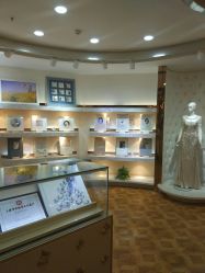 -巴黎春天婚纱摄影(临安店)