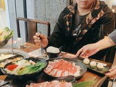-呷哺呷哺 小火锅 (浦东新欧尚超市店)