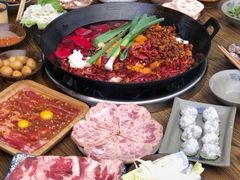 -周幺妹重庆老火锅(银泰城总店)