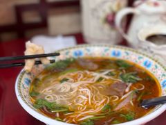 -金杨拉面王小吃面馆·牛三宝面·红烧牛肉粉