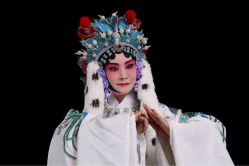 -胭脂猫京剧摄影