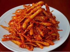 -老码头黑皮肘子锅包肉(赣水路店)