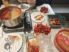 -金马门国际美食百汇(珞喻路店)