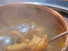 -阿山卓·野生菌火锅·纳西火塘烤肉