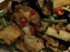 -兔行天下-鸿鹤鲜锅兔(中海国际店)