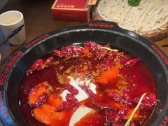 -牛市坎火锅(建设路店)
