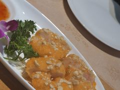 -暹罗酒肆泰餐厅酒吧