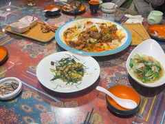 -乡村馕坑肉·烧烤·新疆菜·本地人更爱吃(阿勒泰首店)