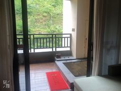 -清远熹乐谷温泉度假酒店