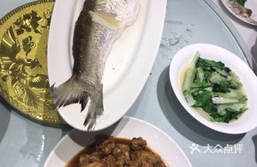 Steamed Jiangbai Perch in Cantonese Style