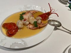 凤凰玉乳蒸龙虾-誉珑轩