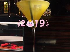 餐具摆设-L'ATELIER de Joel Robuchon(外滩18号店)