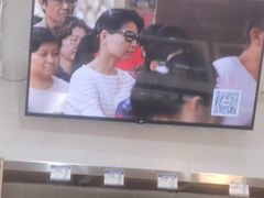 -白玉兰食品(中山公园龙之梦店)