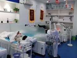 -蕾特恩专业祛痘.面部皮肤管理