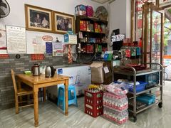 -雷祖芳老妈蹄花店