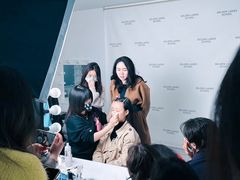 -金夫人化妆摄影职业培训学校