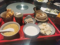 -九十九顶毡房(阜石路店)