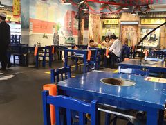 -马路边边 传媒大学店