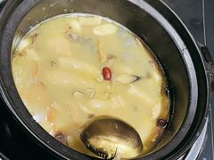 -野菌皇海景野生菌火锅(滨海大道店)