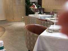 -斯普汇生蚝牛排馆(中骏世界城店)