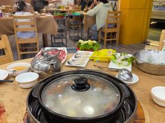 -濠轩阁特色生蚝火锅(水湾路店)