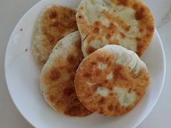 -爱的果实月嫂育婴师(世纪东方店)
