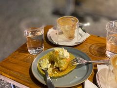 朗姆酒凤梨杯子蛋糕-BE NORMAL CAFE(霞溪路店)