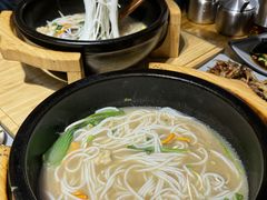 -勺子米线·云南传统小吃市集(四方街店)