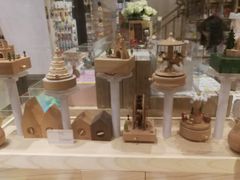 -猫的天空之城概念书店(杭州南宋御街店)