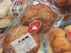 红豆面包-白玉兰食品(中山公园龙之梦店)