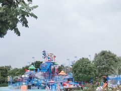 -汤山欢乐水世界