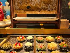 -雍容荟帝王蟹活龙虾展台自助(IFS黑金店)
