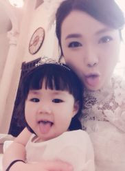 点击看大图 iphone_upload_pic-WPlus明星肖像亲子全家福摄影