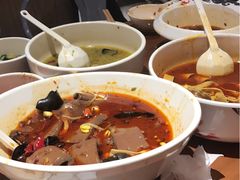 -渝是乎酸菜鱼(龙旗购物中心店)