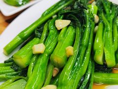 炝炒香蒜菜心-盛燕泥丁粥