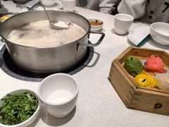 -煲王粤菜餐厅(中侨中心店)