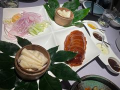 梧桐四味烤鸭-梧桐北京烤鸭·铜锅涮肉(海岸城店)