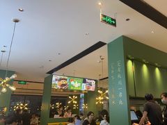 -一席地·本地鸡窝·杭帮鸡火锅(萧山银隆百货店)