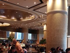 -怡聚轩全日制自助餐厅(大中华喜来登酒店)