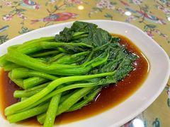 白灼菜芯-芳姨广东砂锅粥(张庄路店)