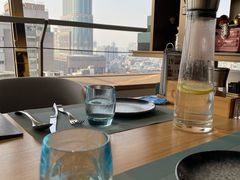 -杏荟旋转餐厅(广州爱群店)